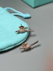 KNOT EARRINGS PINK GOLD DIAMOND