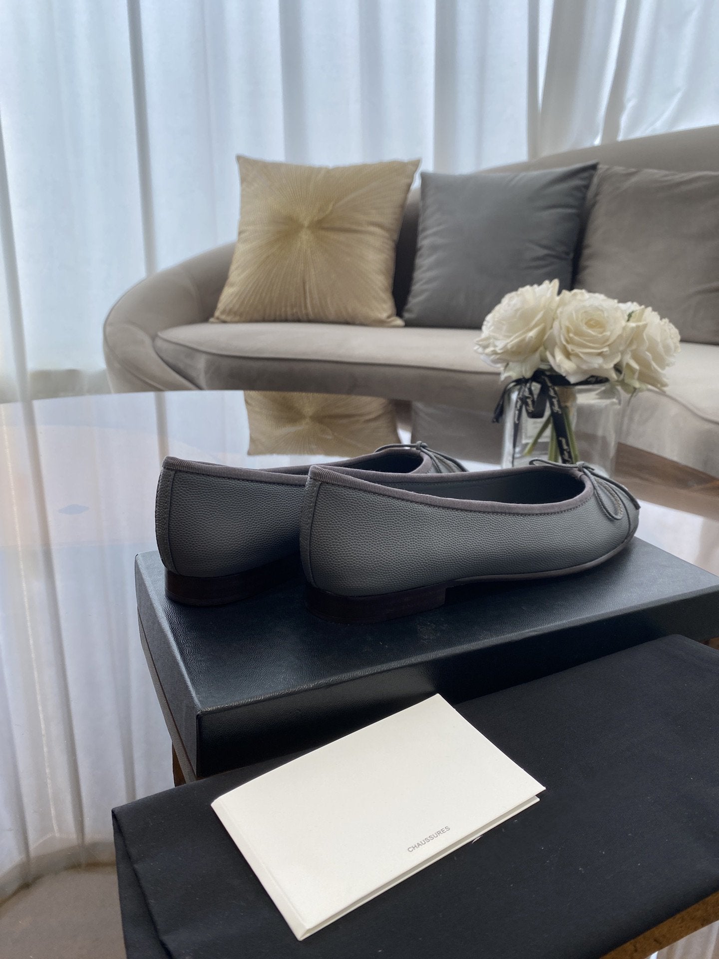 BALLET FLATS GREY GRAINED CALFSKIN