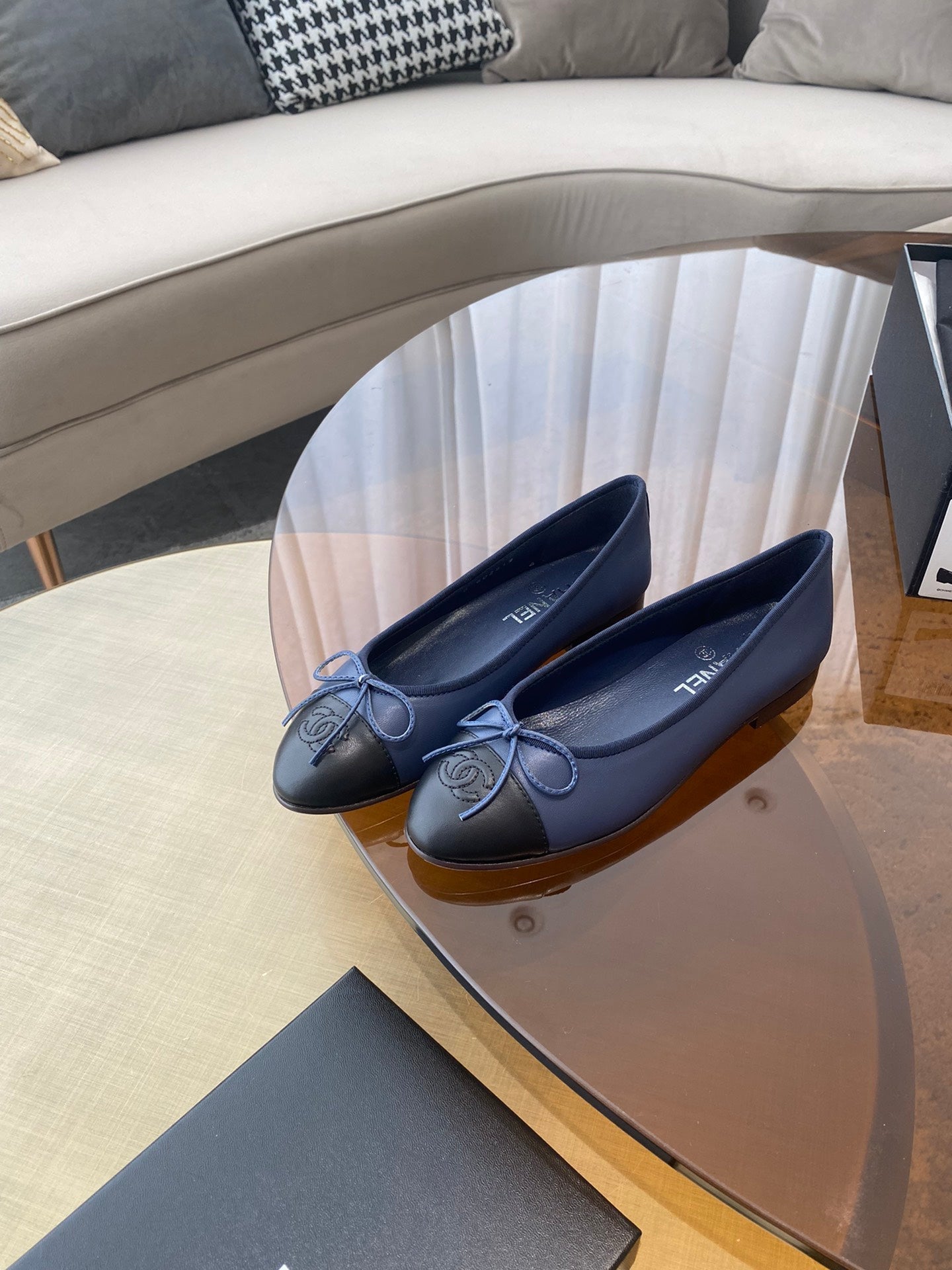 BALLET FLATS DARK BLUE BLACK LAMBSKIN