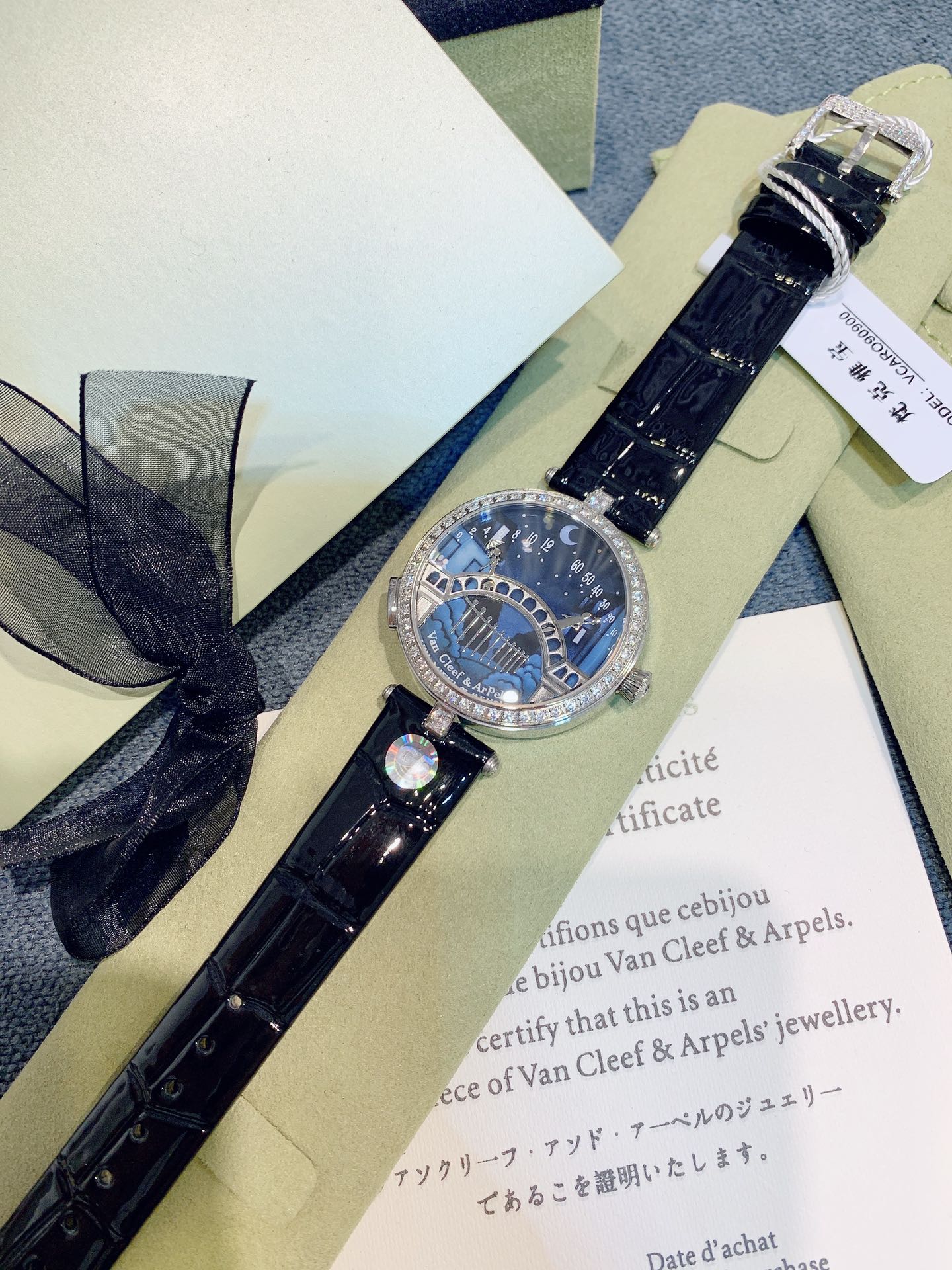 LADY ARPELS LOVER BRIDGE BLACK CROCODILE