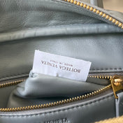 BV GETAWAY SMALL 23CM GREY LAMBSKIN