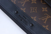 POCHETTE TO GO 30 MONOGRAM CANVAS