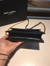 AVIAR 19 CHAIN BAG IN BLACK CALFSKIN