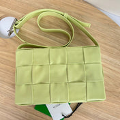 SMALL CASSETTE 23 IN PINE GLADE CALFSKIN