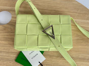 SMALL CASSETTE 23 IN PINE GLADE CALFSKIN
