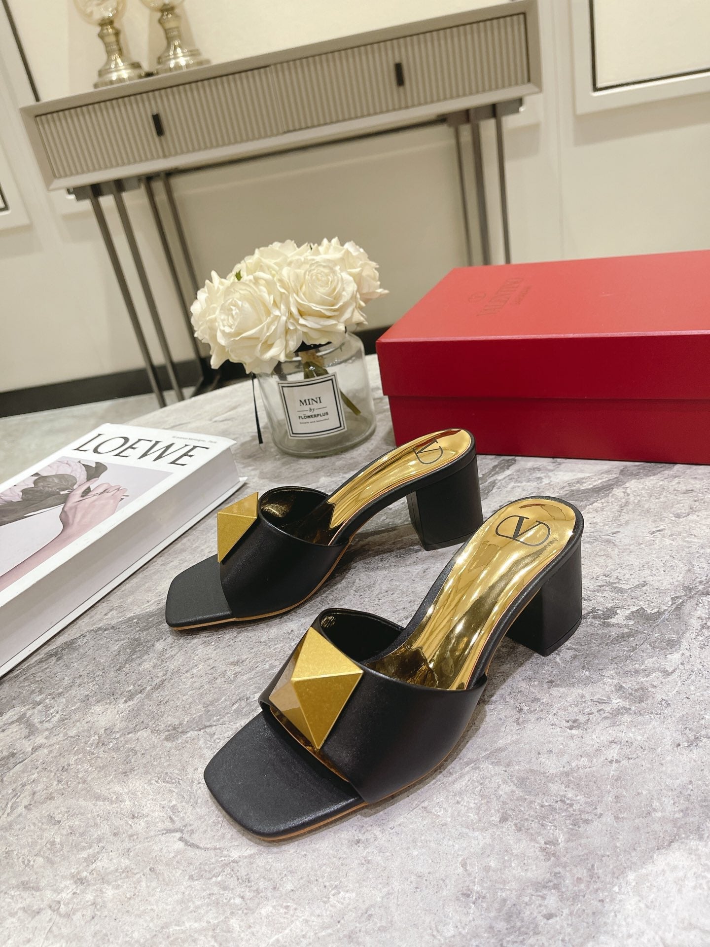 ONE STUD HEELED MULE 60 MM IN BLACK CALFSKIN
