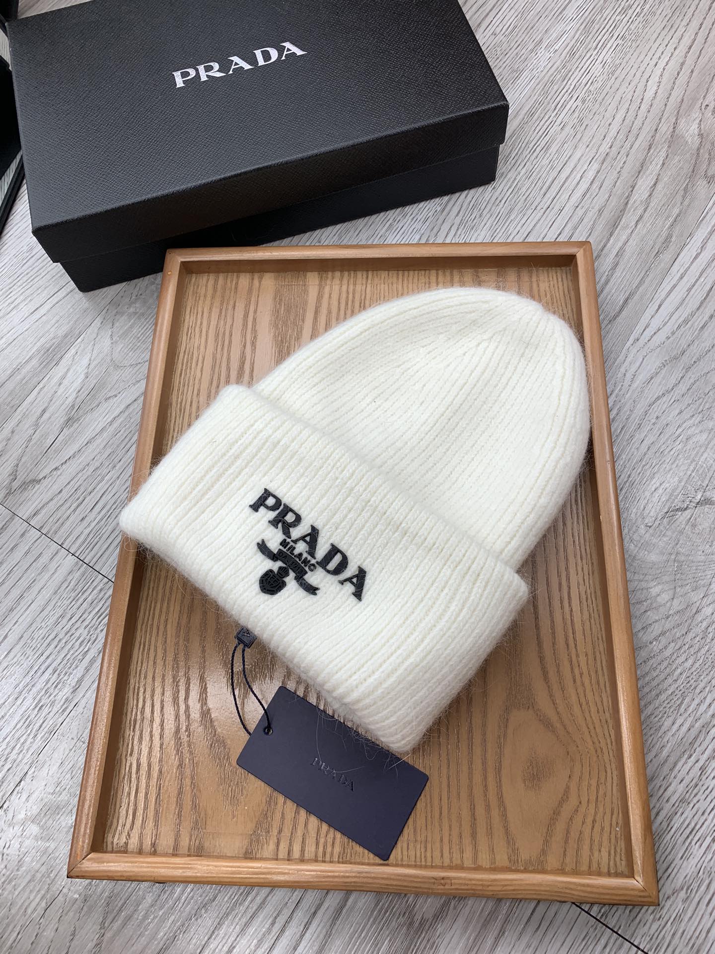 BEANIE HAT IN WHITE WOOL 108748