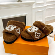 DAD SANDAL MULE IN CARAMEL BROWN MIX WHITE FLEECE