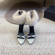 HIGH HEEL SANDAL IN WHITE POLISHED CALFSKIN AND MINK FUR