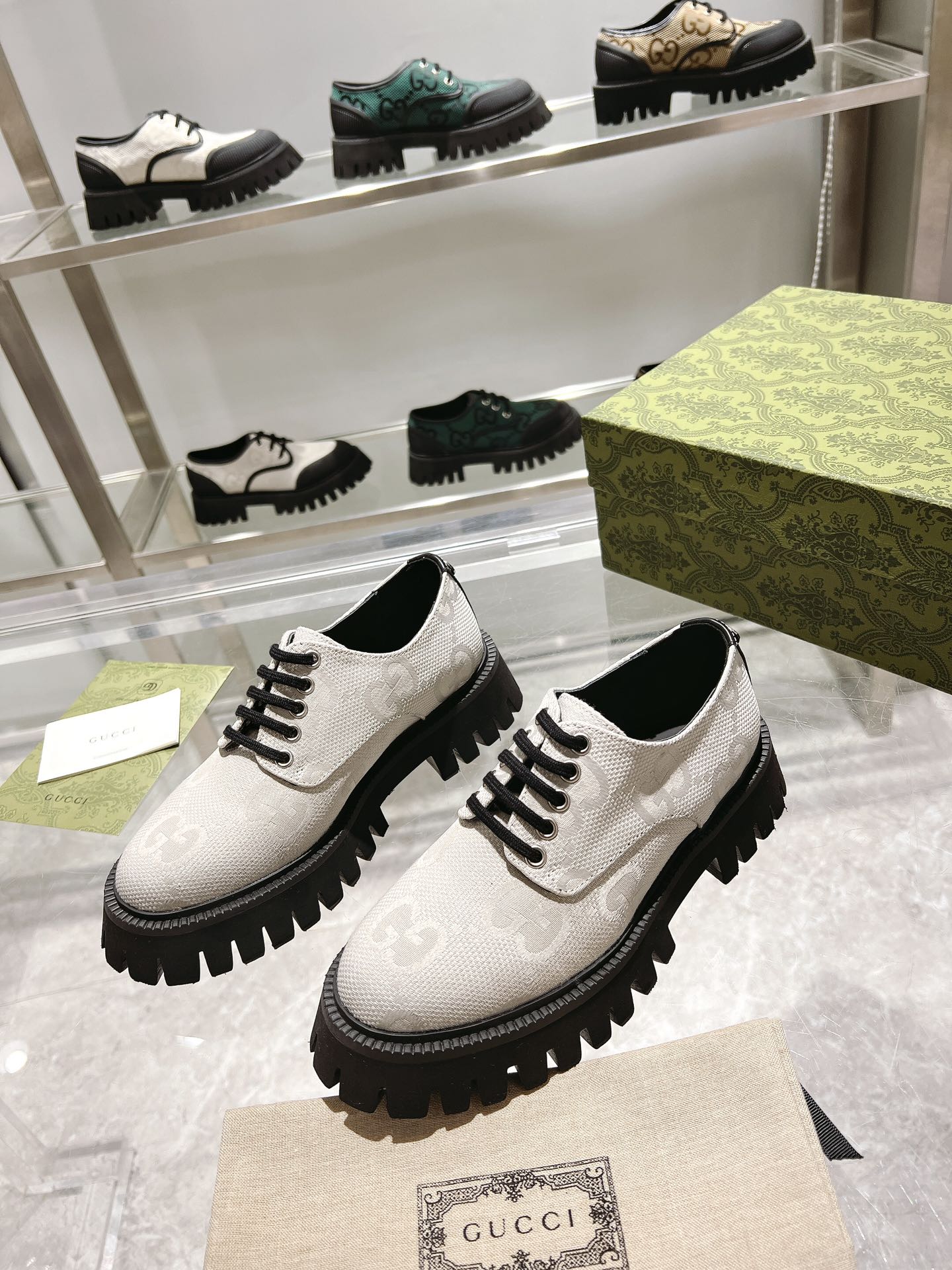 GUCCI 26S LACE-UP SHOES IN OFF WHITE GG CANVAS