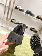 GUCCI 26S LACE-UP SHOES IN BLACK CALFSKIN