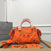 NEO CAGOLE 26 IN ORANGE LAMBSKIN
