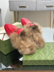HORSEBIT MULE IN CHERRY RED CALFSKIN AND LAMB WOOL LINING