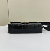 BAGUETTE 27 IN BLACK CROCODILE PATTERN GLOSSY CALFSKIN GOLD HARDWARE