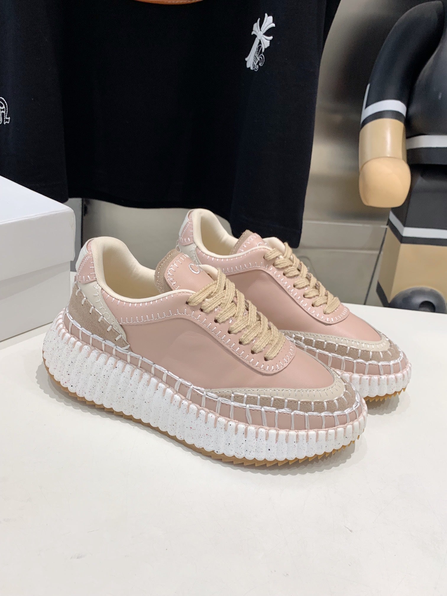 CHLOÉ NAMA SNEAKER 5 CM IN LIGHT PINK CALFSKIN