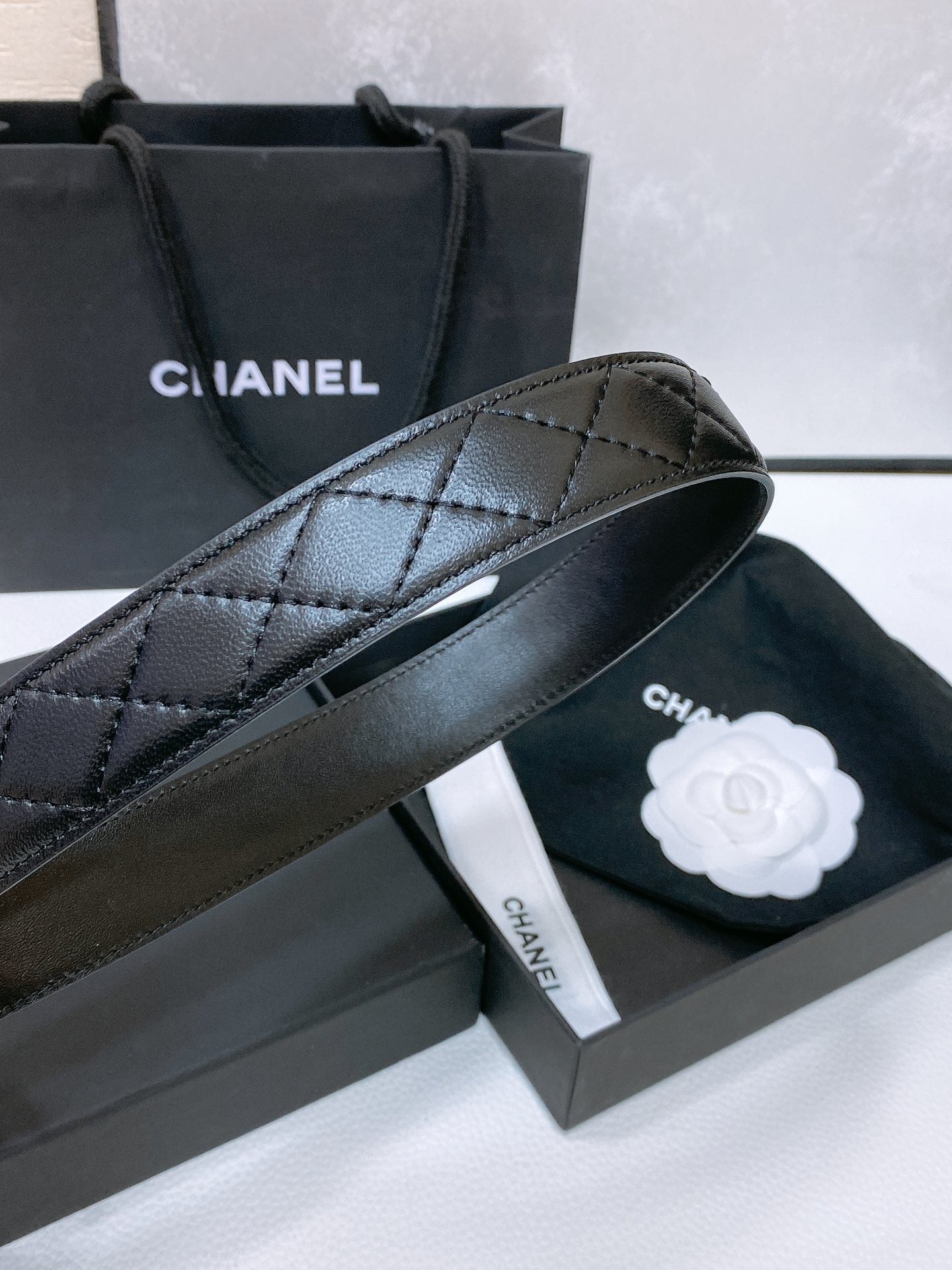 CHANEL 26S BELT 30 MM IN BLACK CALFSKIN 670902