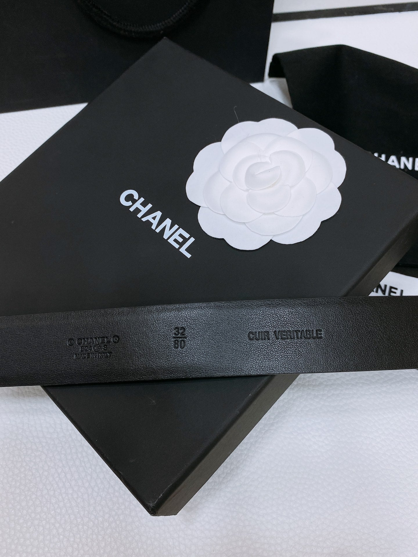 CHANEL 26S BELT 30 MM IN BLACK CALFSKIN 670908
