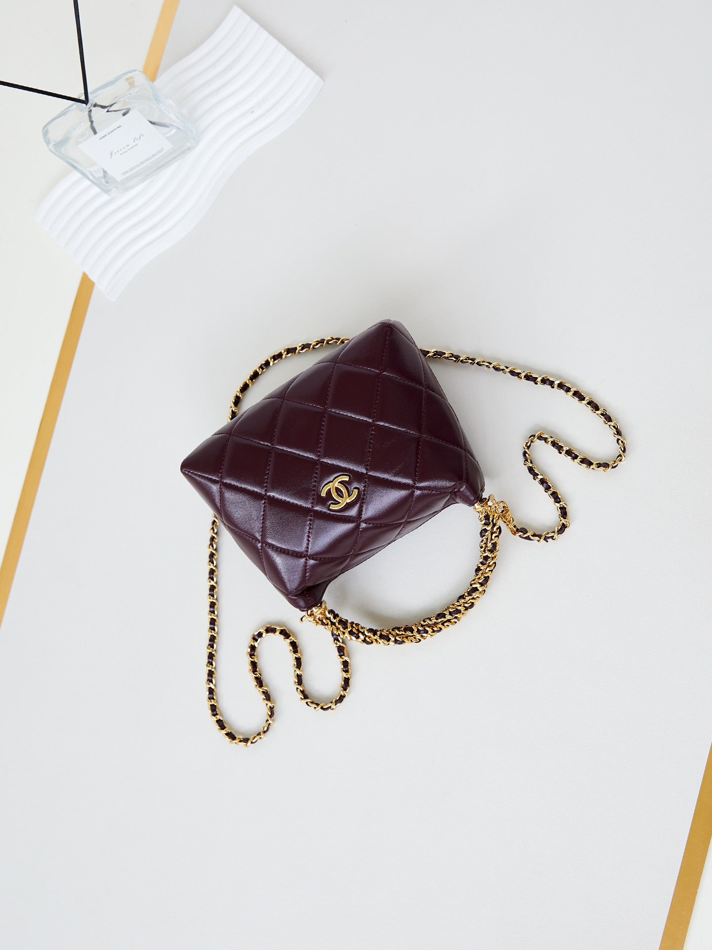 HOBO BAG 18 IN WINE RED SOFT LAMBSKIN GOLD CHAIN