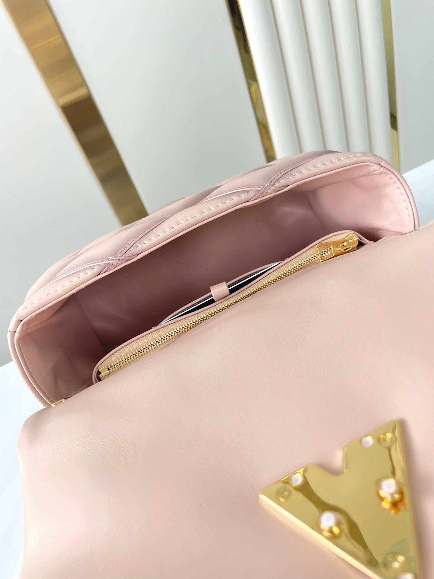 GO-14 MM 23 IN LIGHT PINK QUILTED LAMBSKIN GOLD HARDWARE