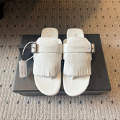 PRADA 25S SHUFFLE LEATHER THONG SANDALS IN IVORY CALFSKIN