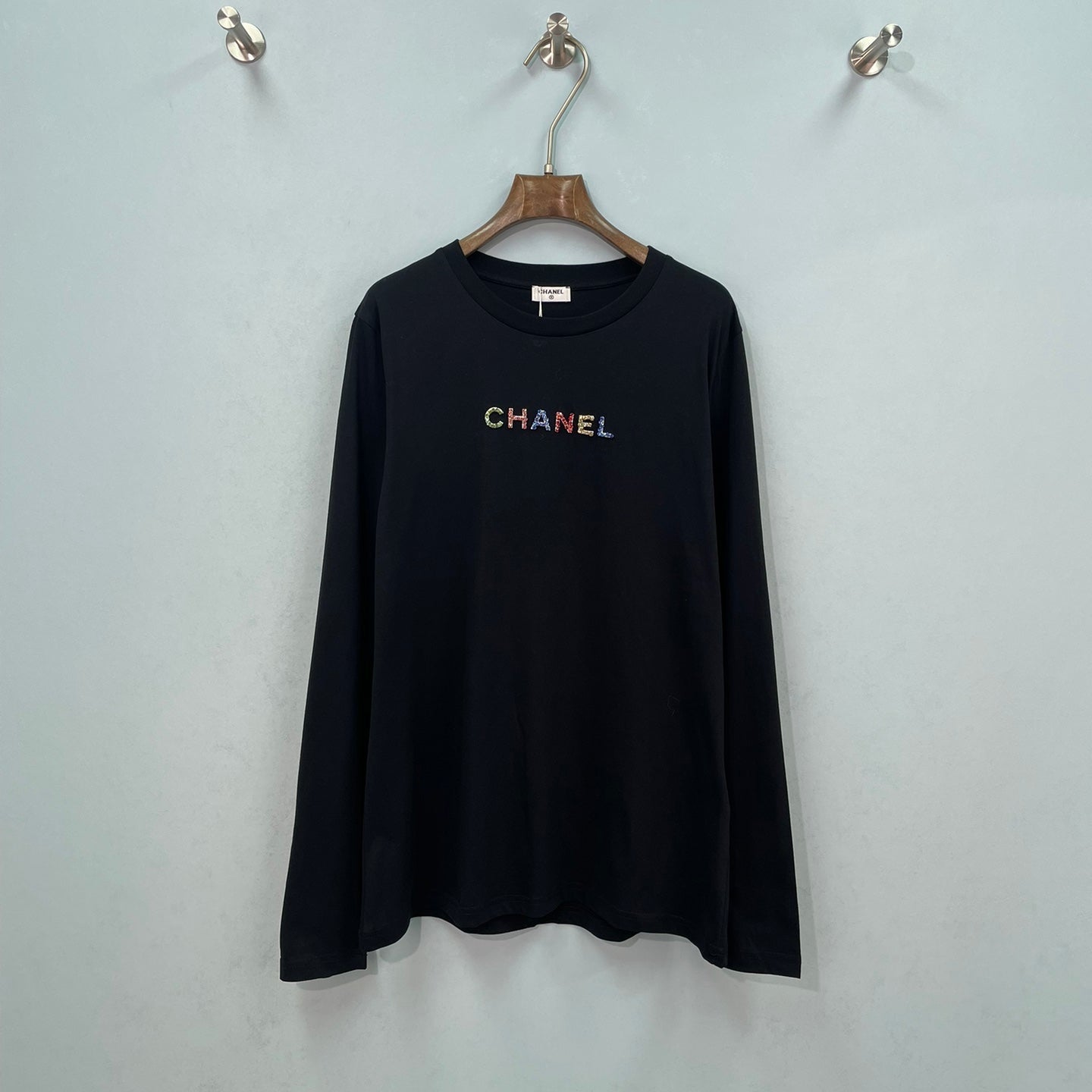 CHANEL 26S LONG SLEEVE CREW NECK T-SHIRT 1576