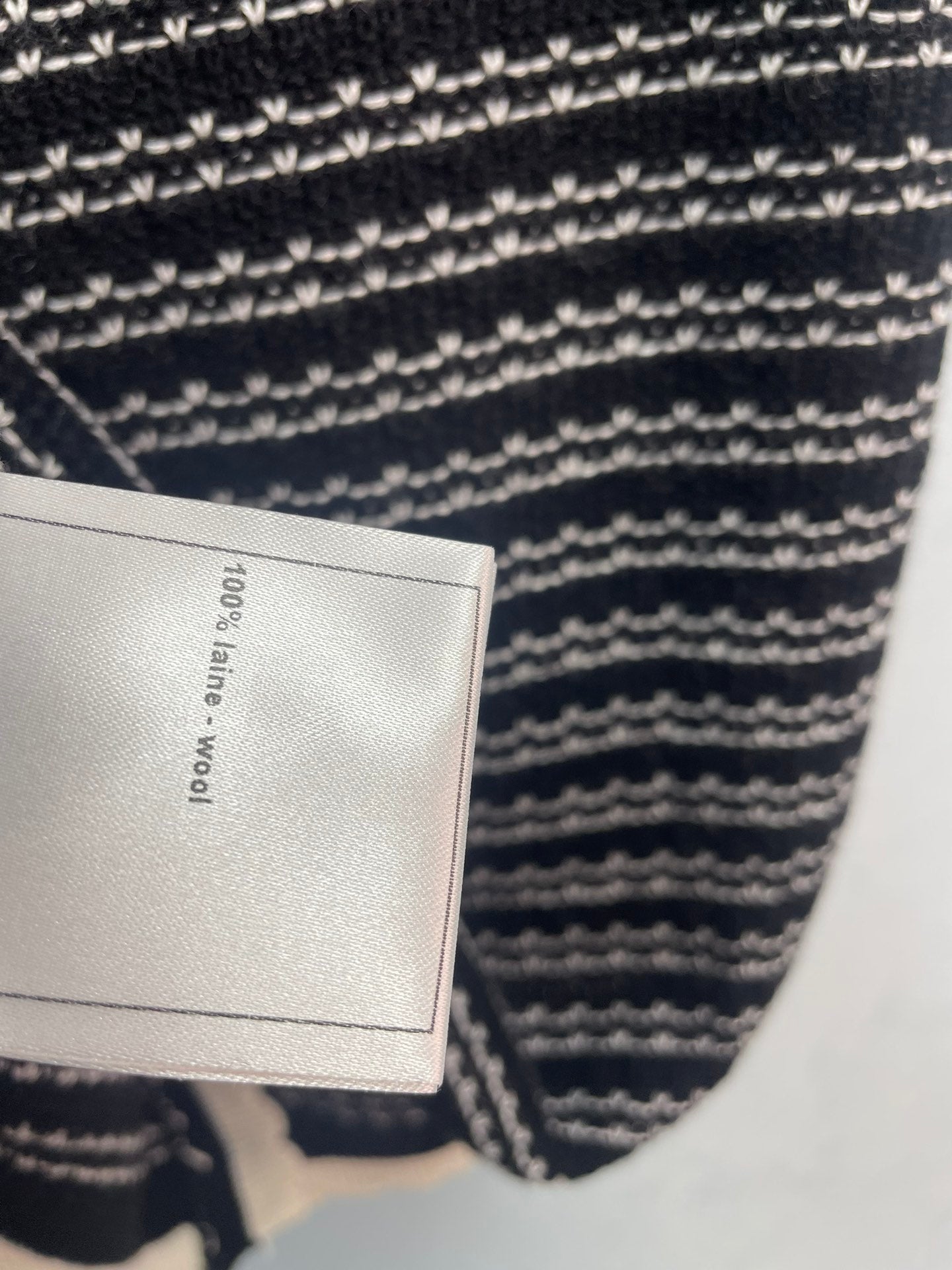 CHANEL 26S SHORT SLEEVE KNIT CARDIGAN 1566