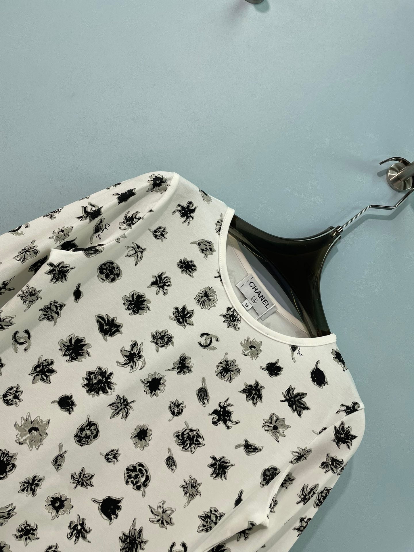 CHANEL 26S LONG-SLEEVE T-SHIRT 1761