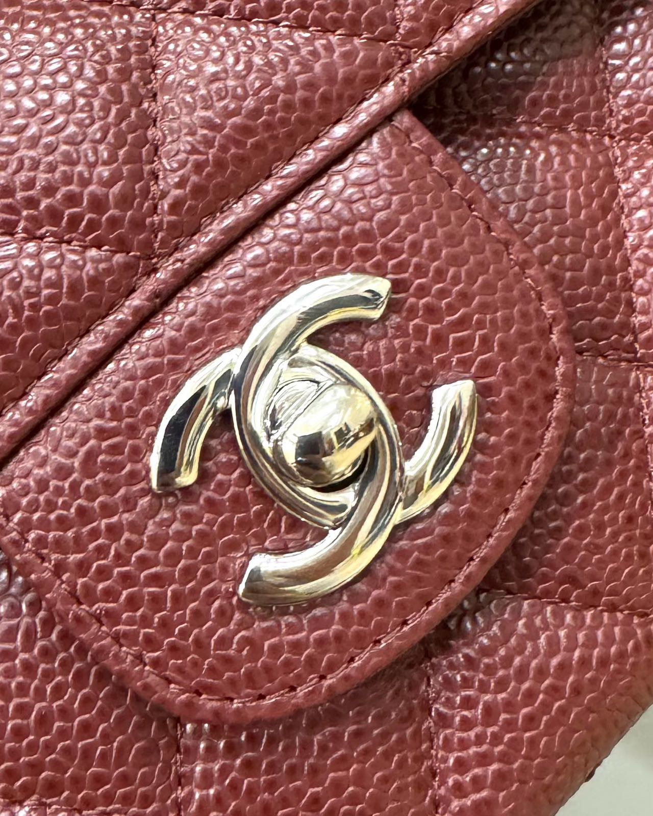 FLAP BAG 25 IN WINE CAVIAR LAMBSKIN SILVER HARDWARE