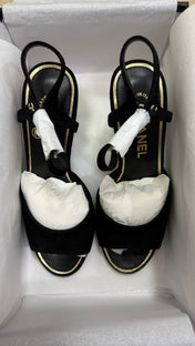 CC SUEDE KIDSKIN SANDAL IMITATION PEARLS BLACK