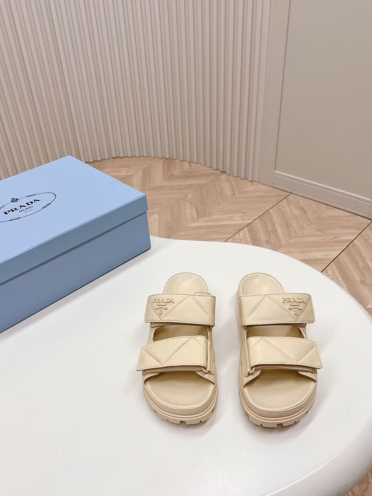 Padded Leather MULES Sandals Lambskin Beige