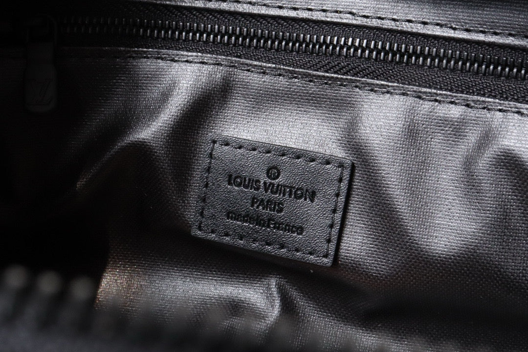 DOPP KIT TOILETRY BAG 28 CM IN BLACK TAURILLON MONOGRAM LEATHER
