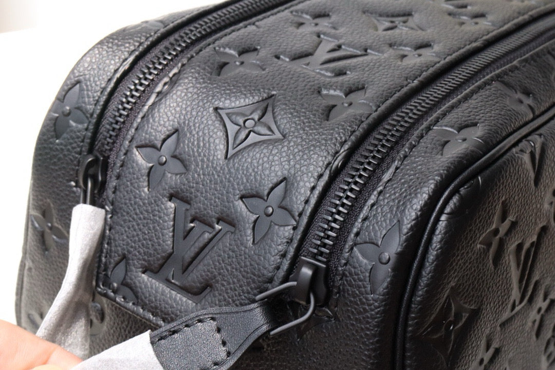 DOPP KIT TOILETRY BAG 28 CM IN BLACK TAURILLON MONOGRAM LEATHER