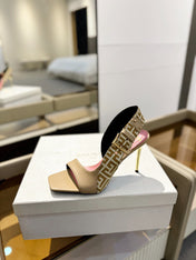 RUBY SANDALS IN BEIGE CALFSKIN AND PB LABYRINTH CANVAS