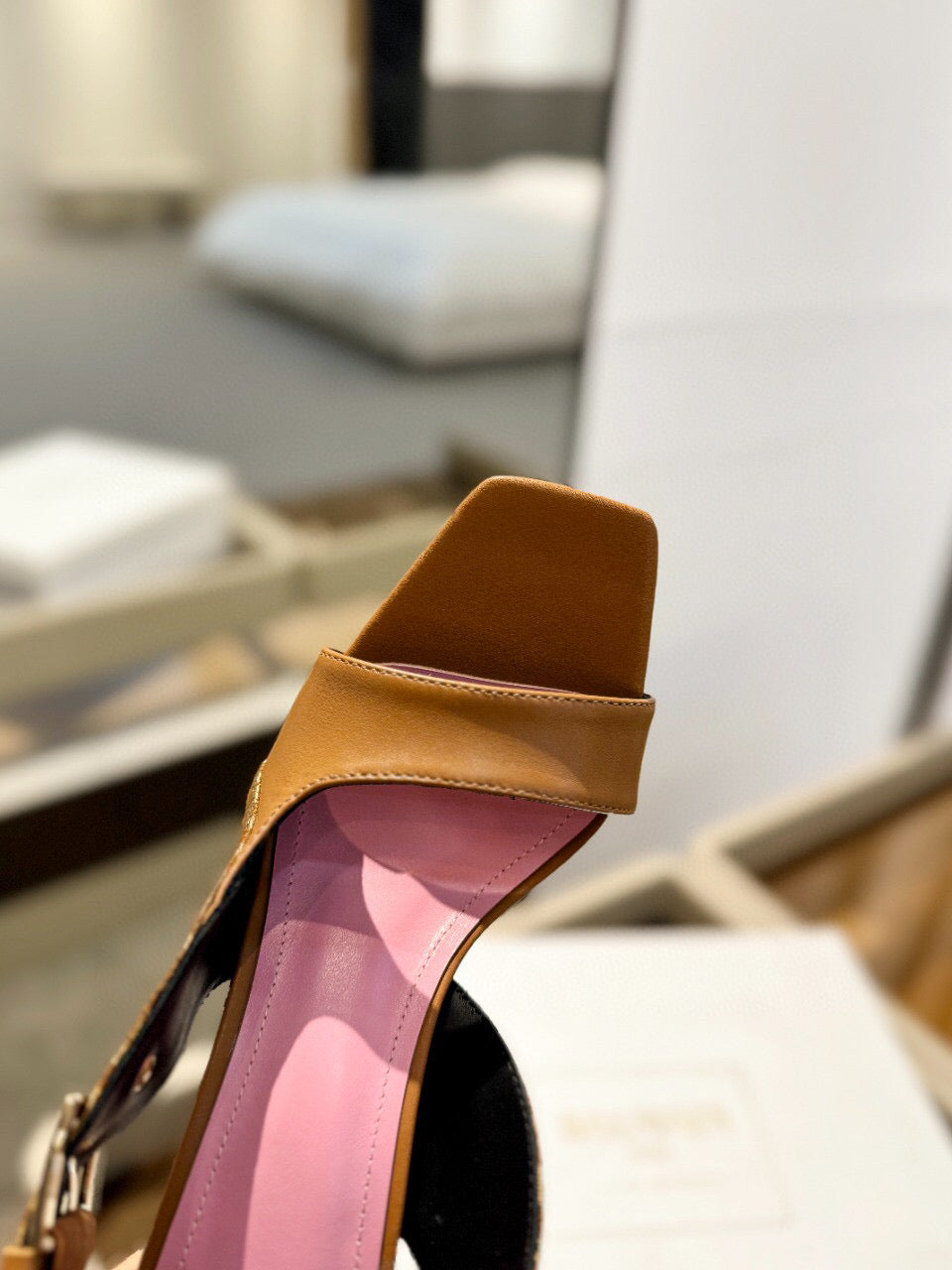 RUBY SANDALS IN BROWN CALFSKIN AND PB LABYRINTH CANVAS