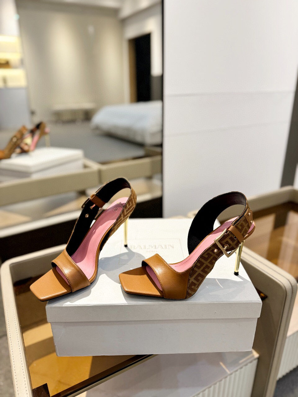 RUBY SANDALS IN BROWN CALFSKIN AND PB LABYRINTH CANVAS