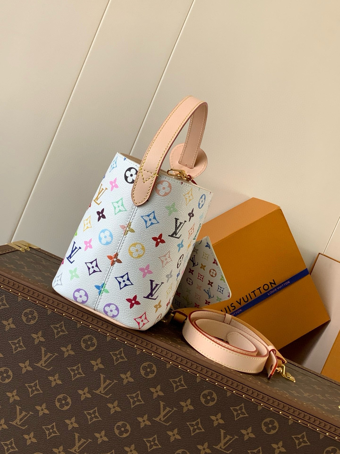 LV SHOULDER BAG 18 IN MULTICOLOR MONOGRAM CANVAS AND CALFSKIN