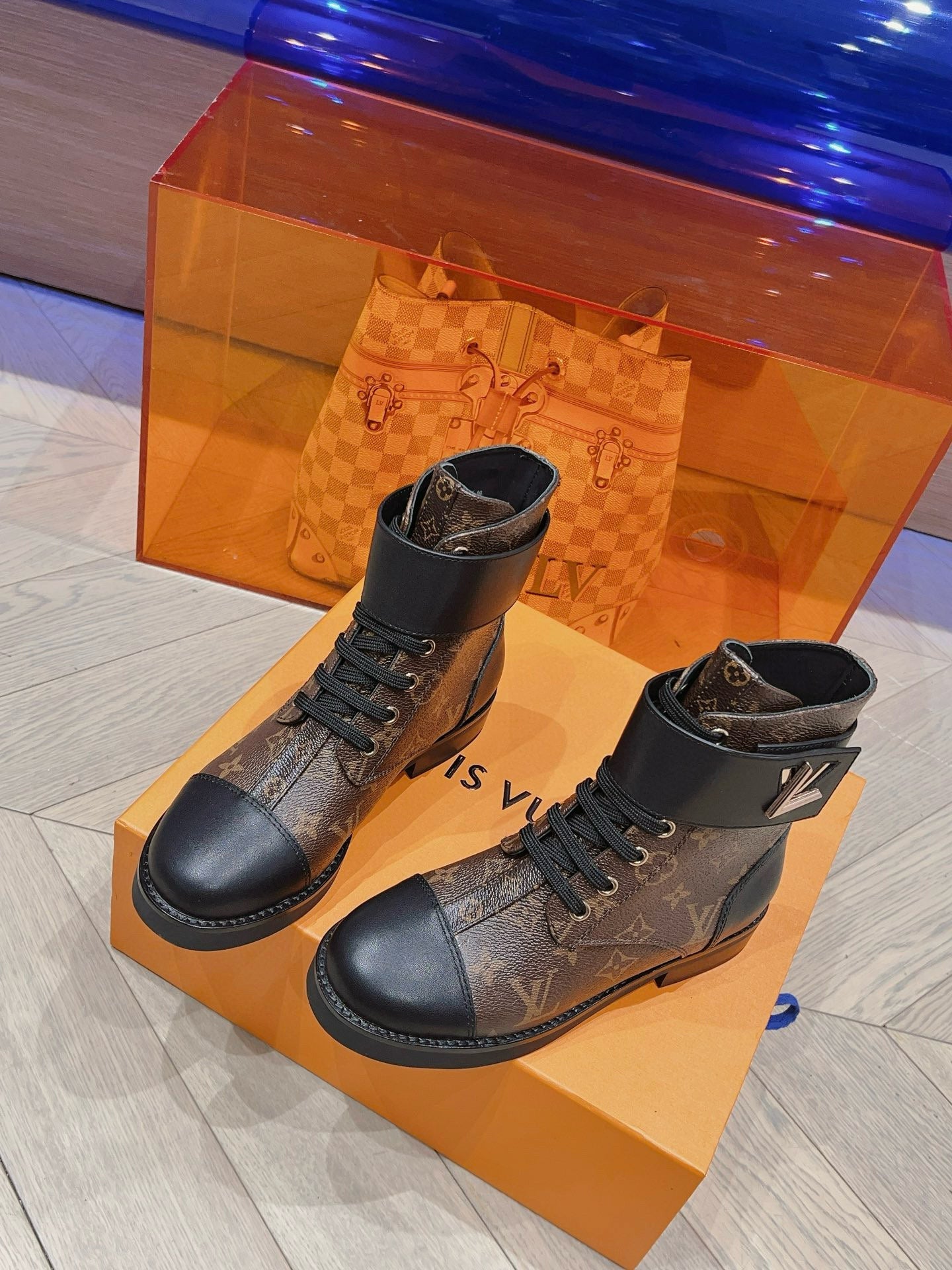 LV BOOTS IN BROWN MONOGRAM CANVAS MIX CALFSKIN