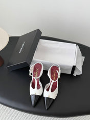 CHANEL 26S SLINGBACK PUMPS IN WHITE LAMBSKIN & BLACK PATENT LEATHER