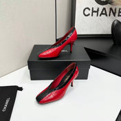 CHANEL 26S SQUARE-TOE PUMP IN RED CROCODILE-EMBOSSED LAMBSKIN WITH WHITE TRIM