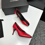 CHANEL 26S SQUARE-TOE PUMP IN RED CROCODILE-EMBOSSED LAMBSKIN WITH WHITE TRIM