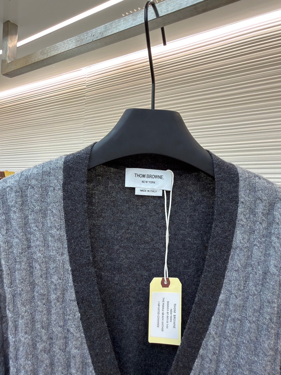 THOM 26S V-NECK KNIT CARDIGAN 389