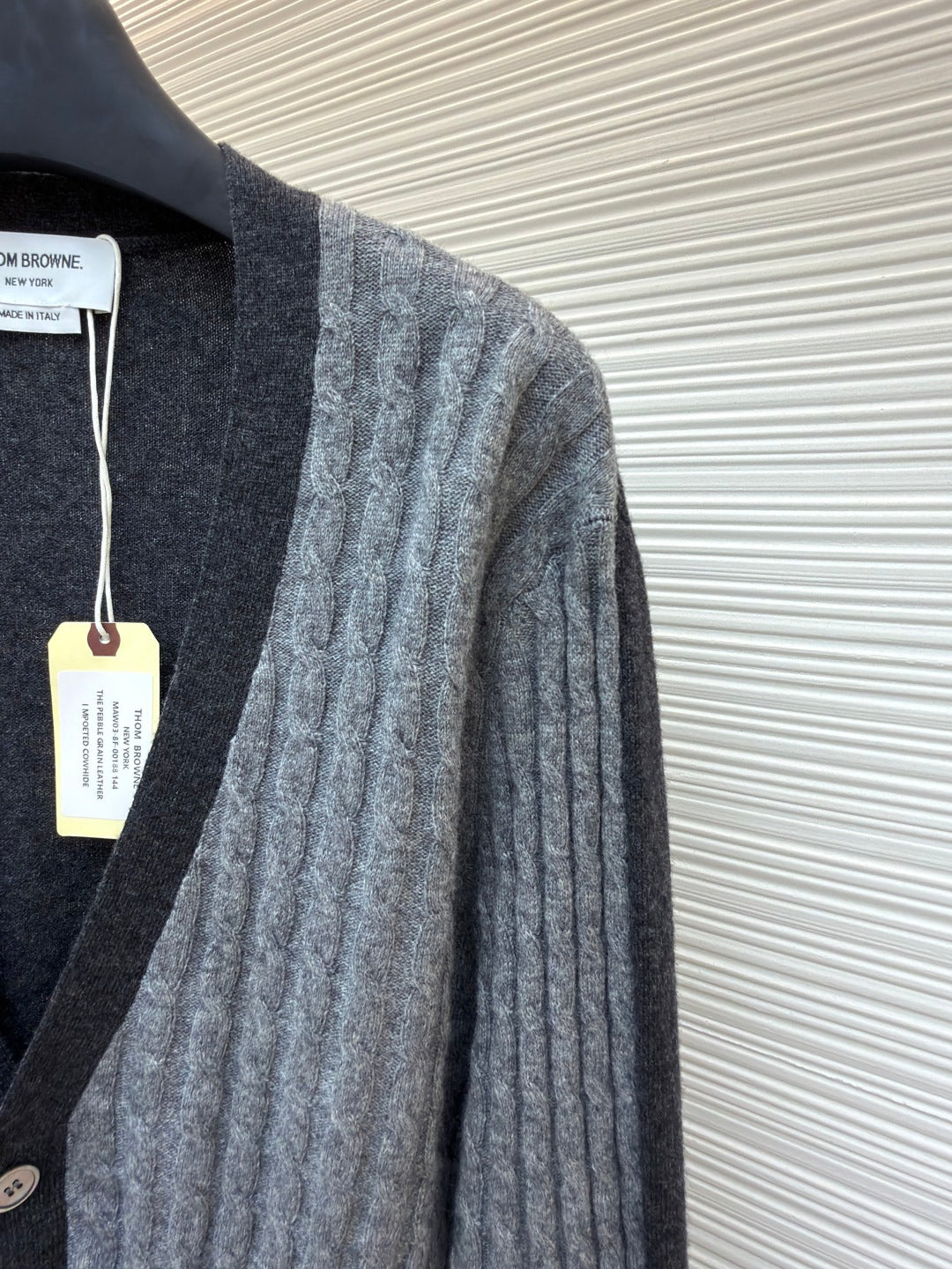 THOM 26S V-NECK KNIT CARDIGAN 389
