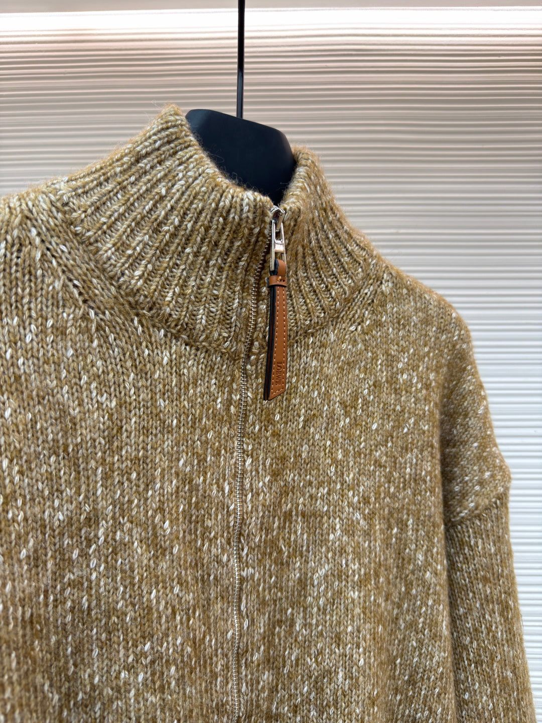 LOEWE 26S FULL-ZIP KNIT SWEATER 664