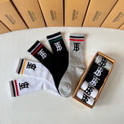 BURBERRY 26S CREW SOCKS 493050 (1 BOX)