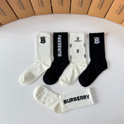 BURBERRY 26S CREW SOCKS 417742 (1 BOX)