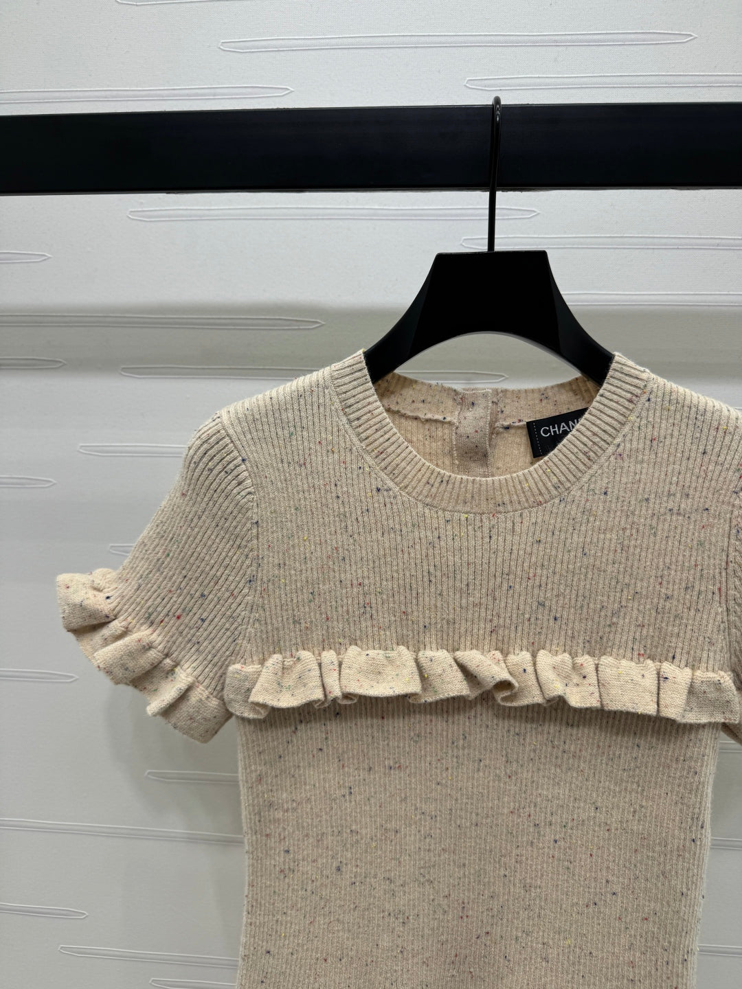 CHANEL SHORT-SLEEVE KNIT DRESS WITH RUFFLED TRIMS 274885