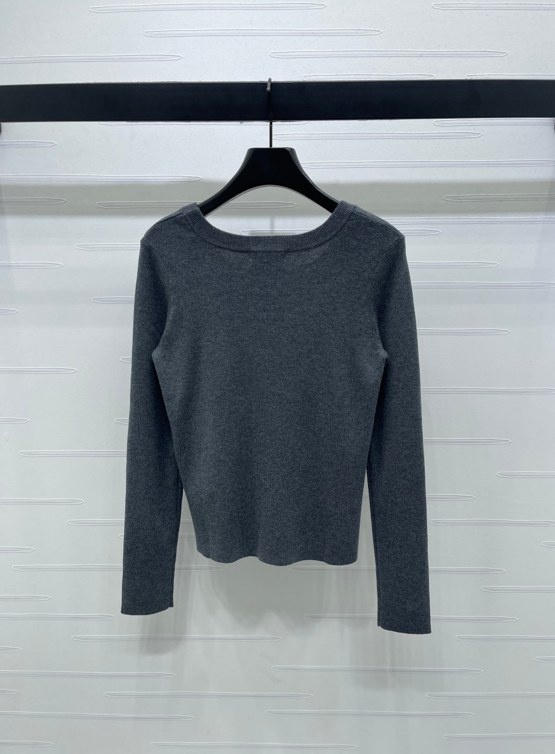 MIUMIU KNITTED SWEATER STYLE 461