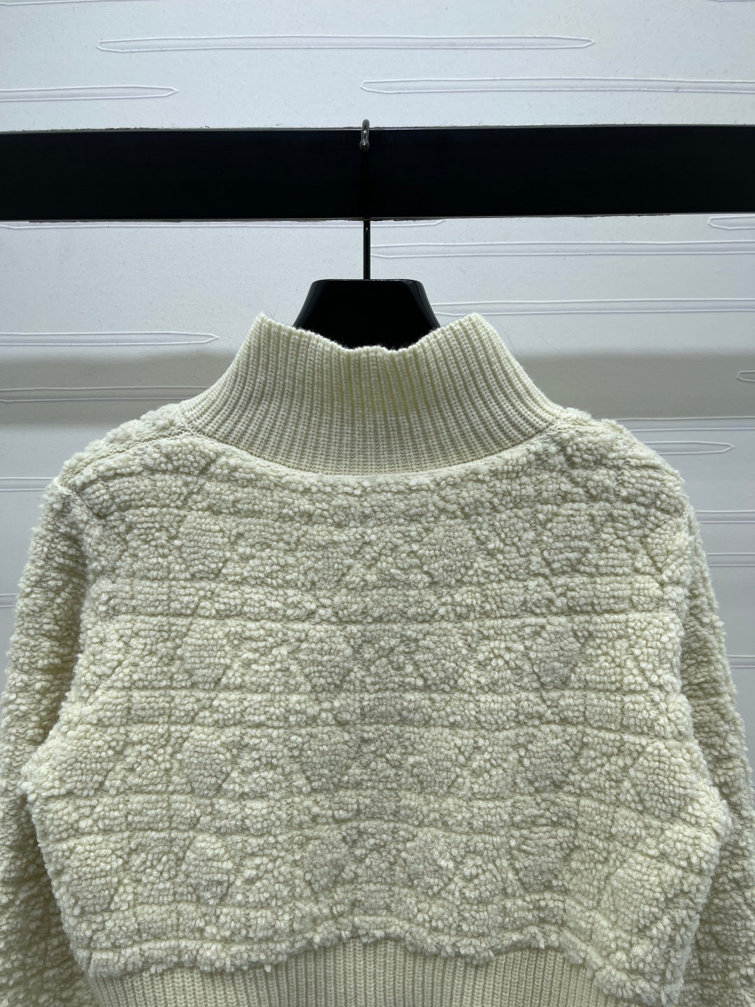 LV 25S CANNAGE JACKET 0130
