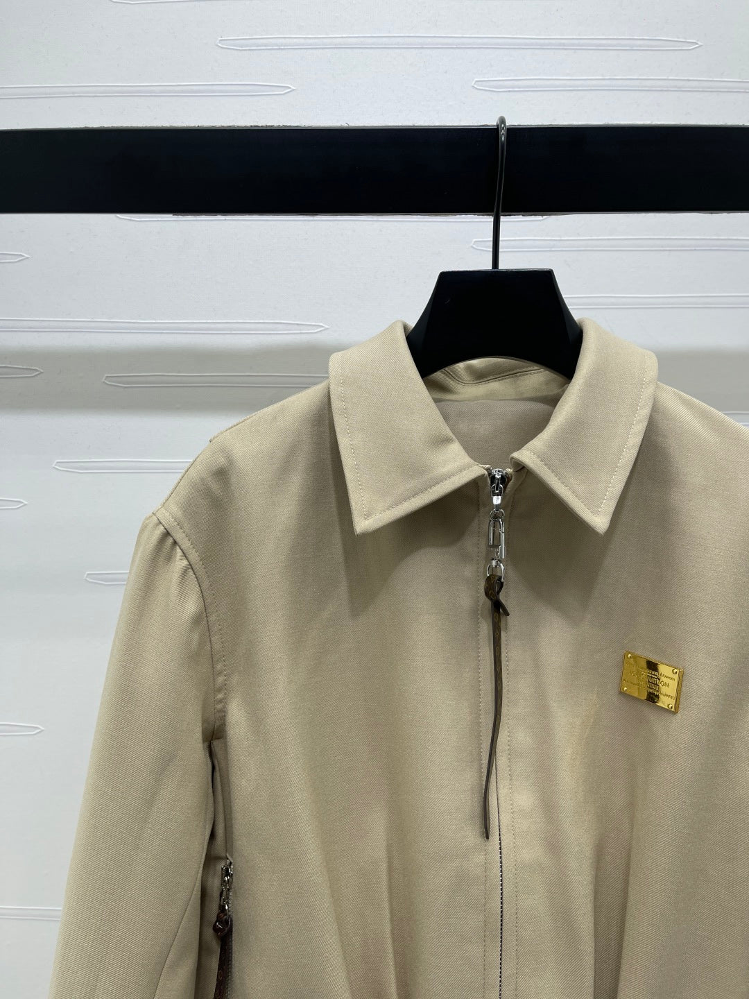 LV 25S BLAZER 0125