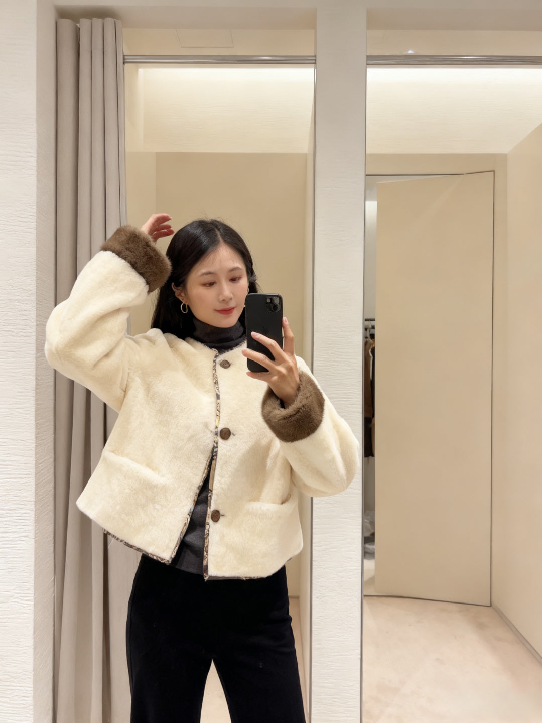 HERMES 25S REVERSIBLE FUR JACKET 473